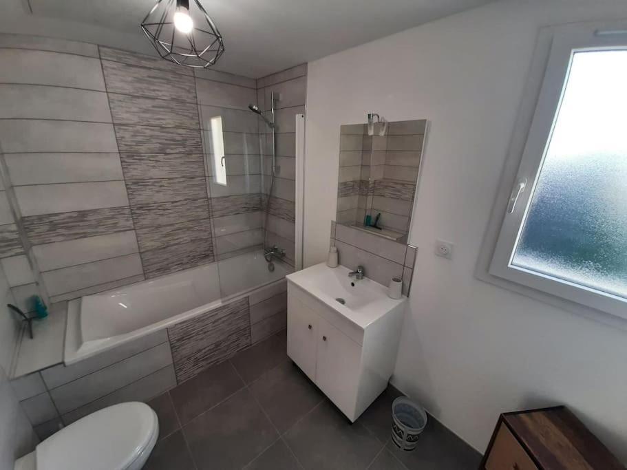 Maison Neuve Tout Equipee Tourville-sur-Odon Exterior foto
